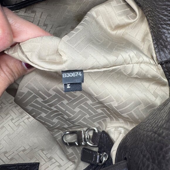 Slouchy Brown Leather Shoulder Handbag With Silver Hardware & Beige Lining - Picture 8 of 14